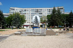 Памятник первопроходцам атомной энергетики в городе Обнинске