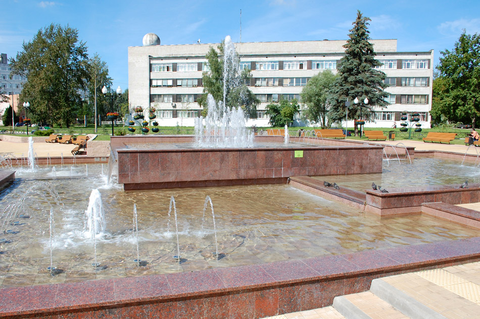 Большой фонтан в городе Обнинске