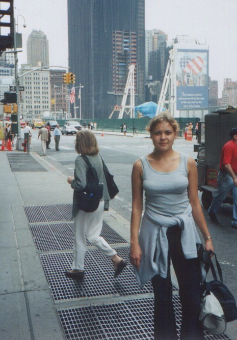 Ирина Сергеевна Бец в Нью-Йорке летом 2003 года (Ground Zero, Нижний Манхэттен)