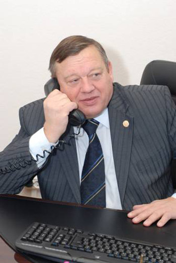 Леонид Васильевич Бредихин