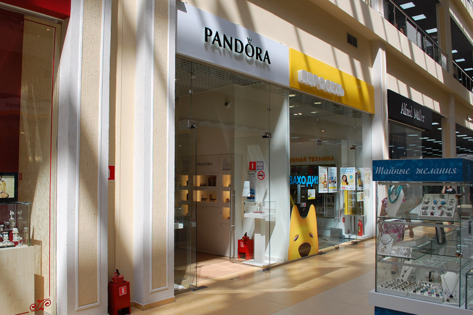Ювелирный салон «Пандора» (Pandora) в городе Обнинске