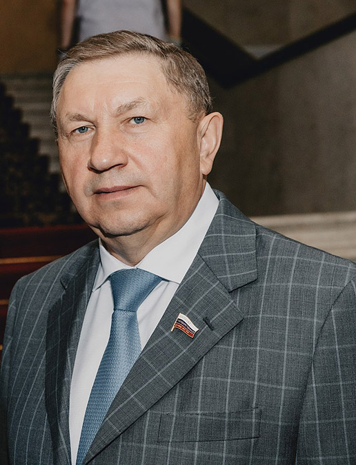 Сергей Васильевич Яхнюк